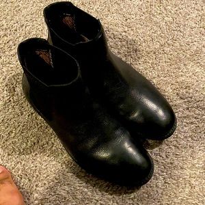 Black Chelsea Boots